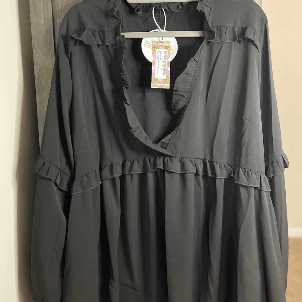 “NEW” Boohoo women’s top